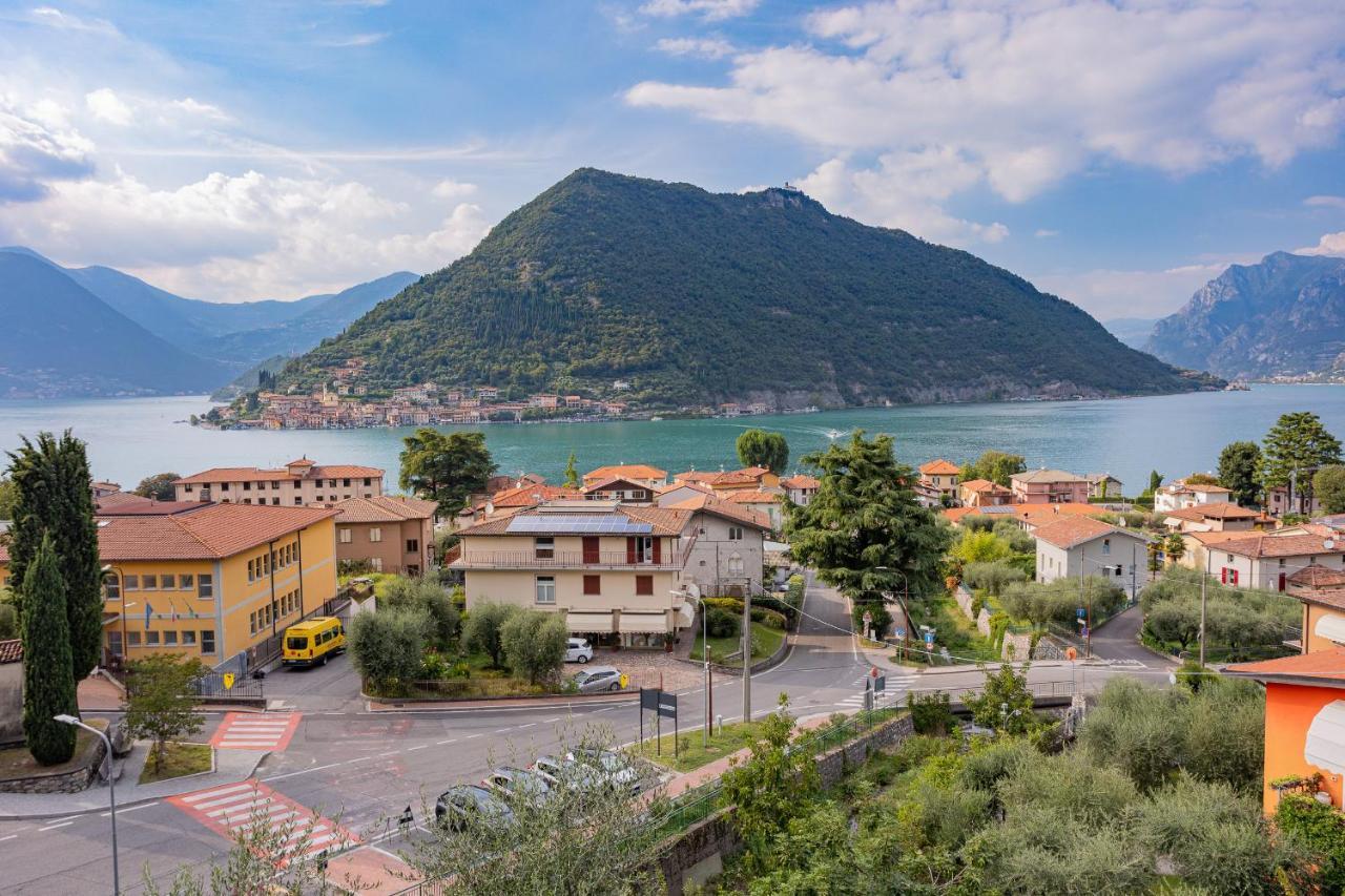 Lake Iseo Panorama Сульцано Екстер'єр фото